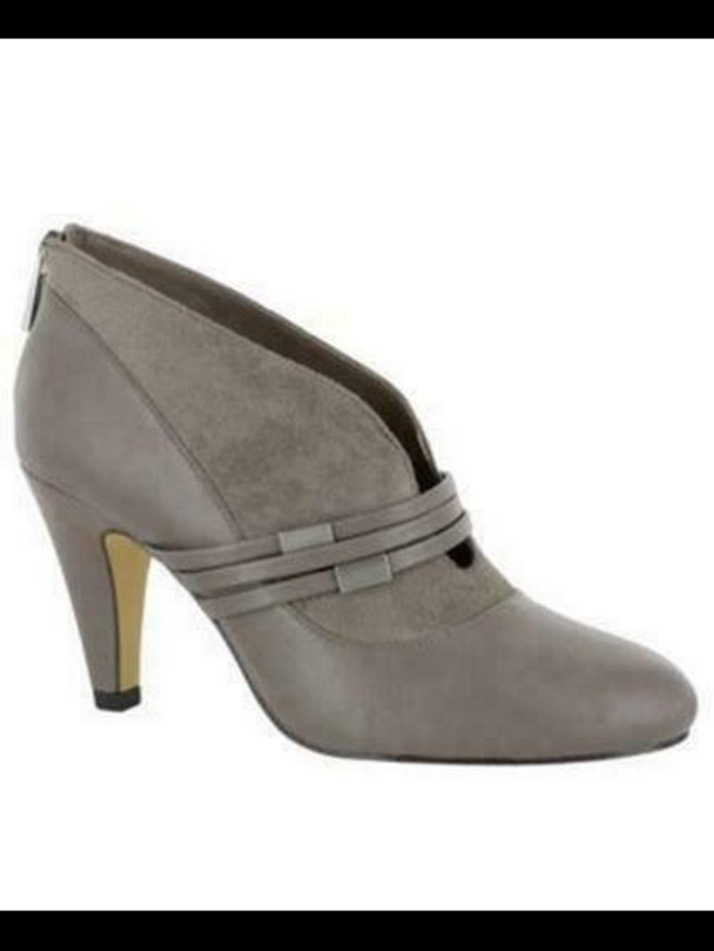Bella Vita Noemi II Ankle Booties Taupe - Size 8.5
